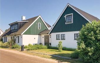 Two-bedroom Holiday Home In Hollviken