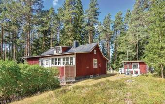 Two-bedroom Holiday Home In Tidaholm