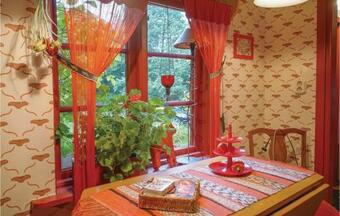 One-bedroom Holiday Home In Tomelilla