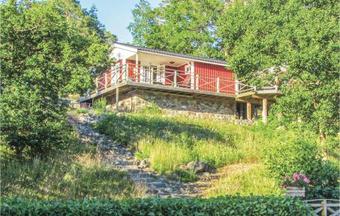 Two-bedroom Holiday Home In Vastervik