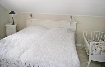 Two-bedroom Holiday Home Skeppshult 02