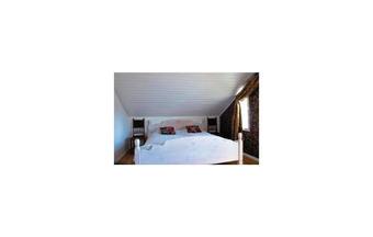 Three-bedroom Holiday Home In Lodose