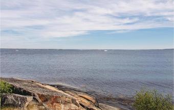 Two-bedroom Holiday Home In Tjurko