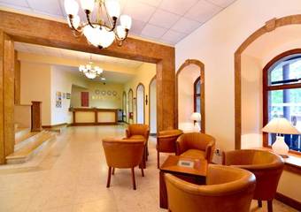 Hotel Estreya Palace