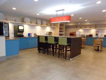 Hotel Country Inn & Suites By Carlson Cedar Rapids Airport