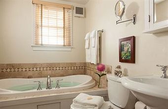 The Provincetown Hotel At Gabriel's