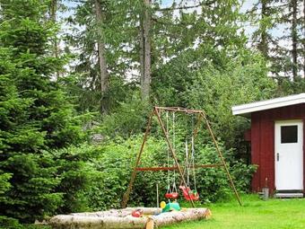 Three-bedroom Holiday Home In Ans By 4