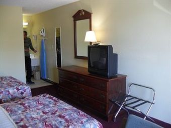 Motel Americas Best Value Inn - Ashburn