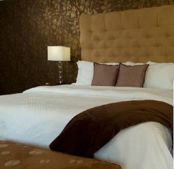 Capitol Plaza Hotel & Conference Center