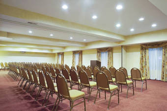 Holiday Inn Express Hotel & Suites Bourbonnais-kankakee/bradley