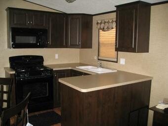 Hotel 2 Bedroom Cottage On Cherry Beach