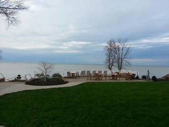 Posada The Lakehouse Inn Geneva