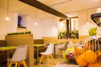 Hostal Penzion Zenit