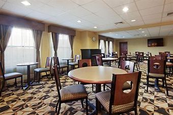 Hotel Holiday Inn Express North Attleboro