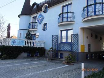 Hostal Pension Magnolia