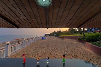 Hotel Mayfair Palm Beach Resort