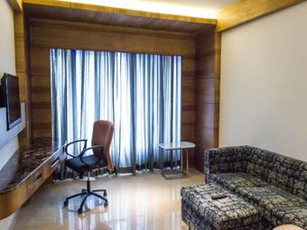 Diana Heights Luxury Hotel