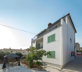 Apartamentos Villa Gambera