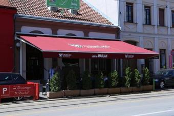 Hostal Rooms With A Parking Space Osijek (slavonija) - 15994