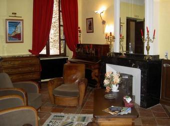 Hotel La Maison Des Consuls