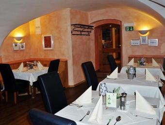Hostal Gasthof Zur Strass