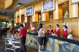 13 Coins Hotel Bang Yai Bangkok