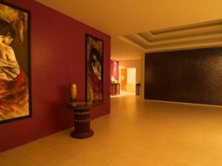 Hotel Grand Bleu Ocean View Pool Suite