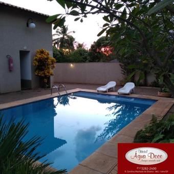 Hotel �gua Doce
