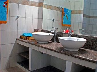 Hotel Dolphin House Resort Moalboal