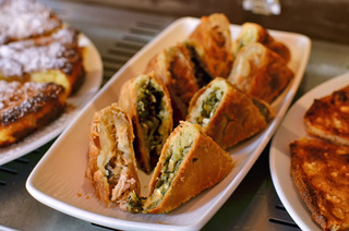 Hotel Frontzou Politia