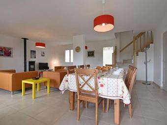 Pleasing Villa In Artignosc-sur-verdon With Swimming Pool