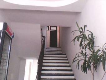 Hostal White Guest House