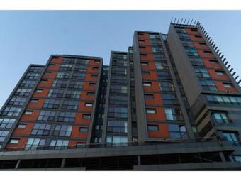 Apartamento Riverside Simplicity: Great Views/secure Parking!