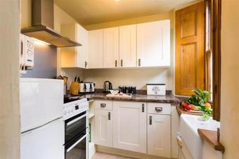 Garden Cottage Stepping Stones