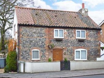 1 Fakenham Road