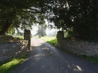Grooms Cottage, Talaton House