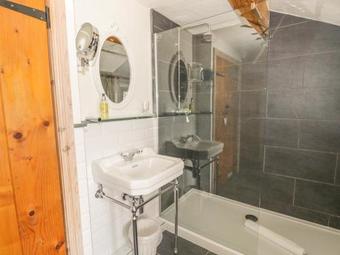 The Snug, Grange-over-sands