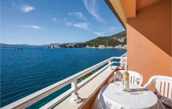 One-bedroom Apartment In Klek