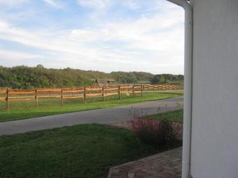 Kab�ka Lovastanya (riding Stable) Apartman