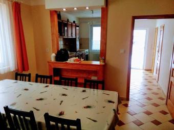 Hostal L�tuszvir�g Vend�gh�z