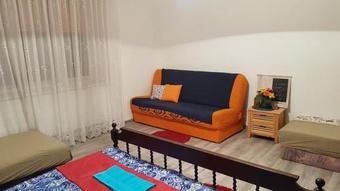 Hostal Pitypang Vend�gh�z