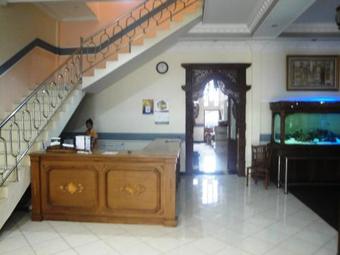 Hotel Reddoorz Plus @ Kartini Beach Jepara