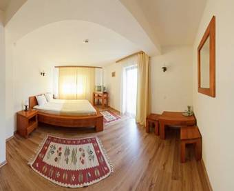 Hostal Pension Irina