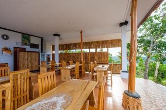 Hostal Slumbung Bungalow With Ocean View