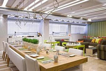 Sadot Hotel Ben Gurion Airport - An Atlas Boutique Hotel