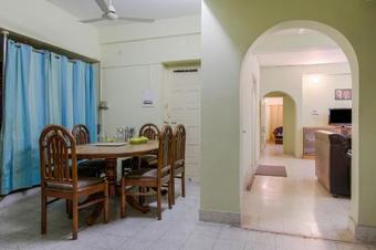 Hotel Oyo 23043 Grand Ar Residency