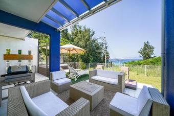 Luxury Private Villa?hermit Hills Okinawa With Colors?