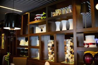 Voyage Hotel