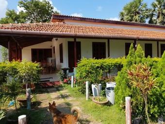 Hostal Sun And Sand