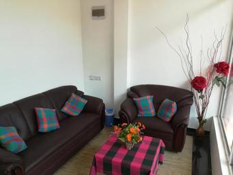 Hostal The Peak Residence